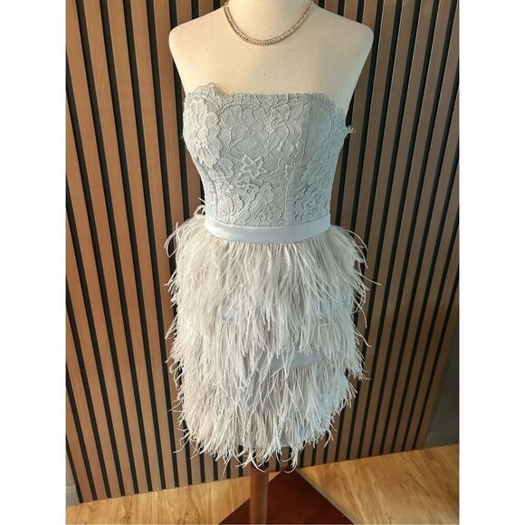 Bebe IsIs Dress blue/gray lace feather strapless size 2 mini short lace with fea - Picture 1 of 8